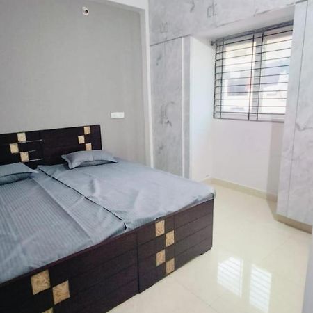Rupesh Golden Suites Hyderabad Exterior foto
